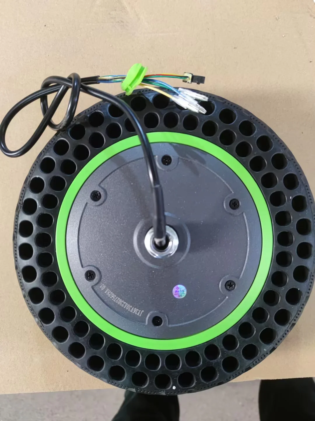 Roue de moteur avant pour S9MAX Trottinette électrique - Image 2